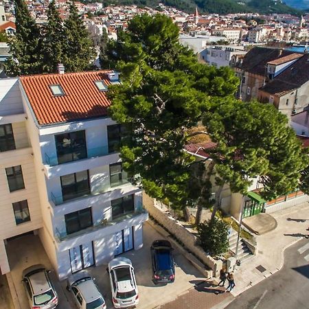 Apartments By The Sea Makarska - 19145 المظهر الخارجي الصورة